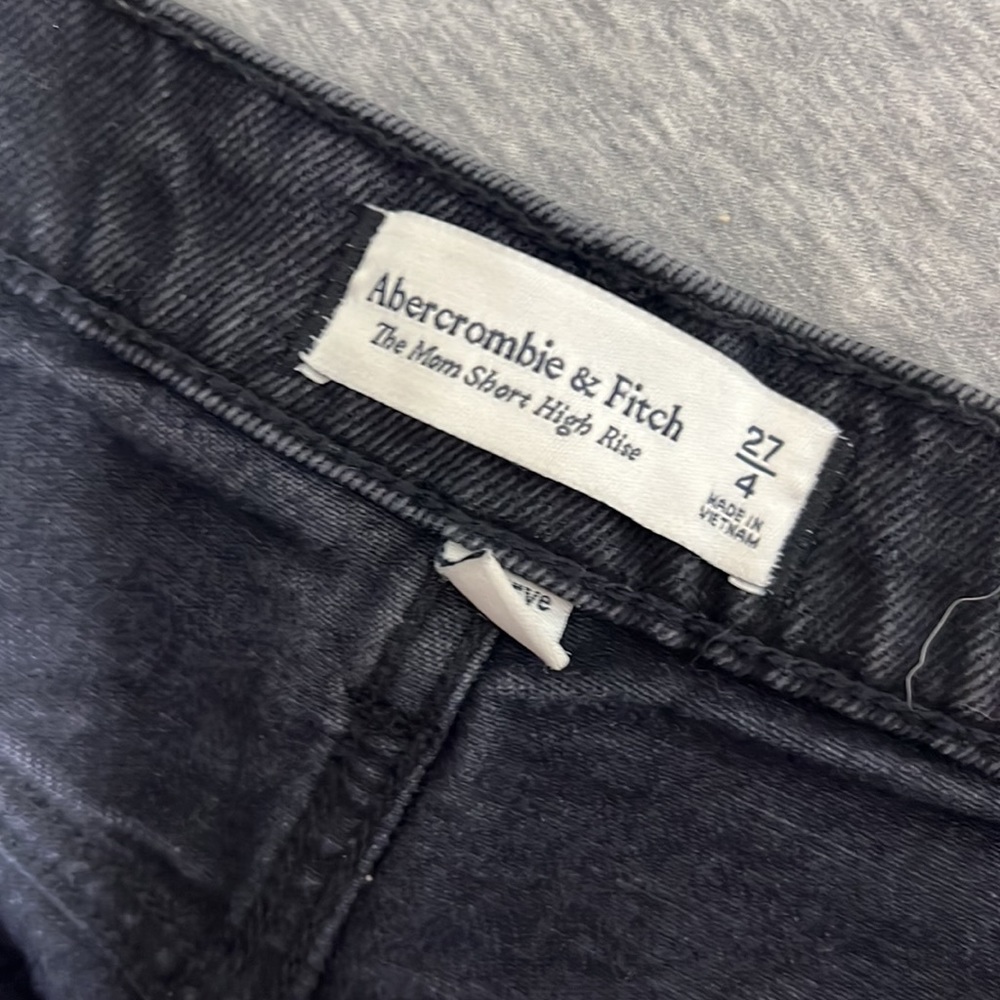 A&F High Rise Jean Shorts - Picture 3 of 3